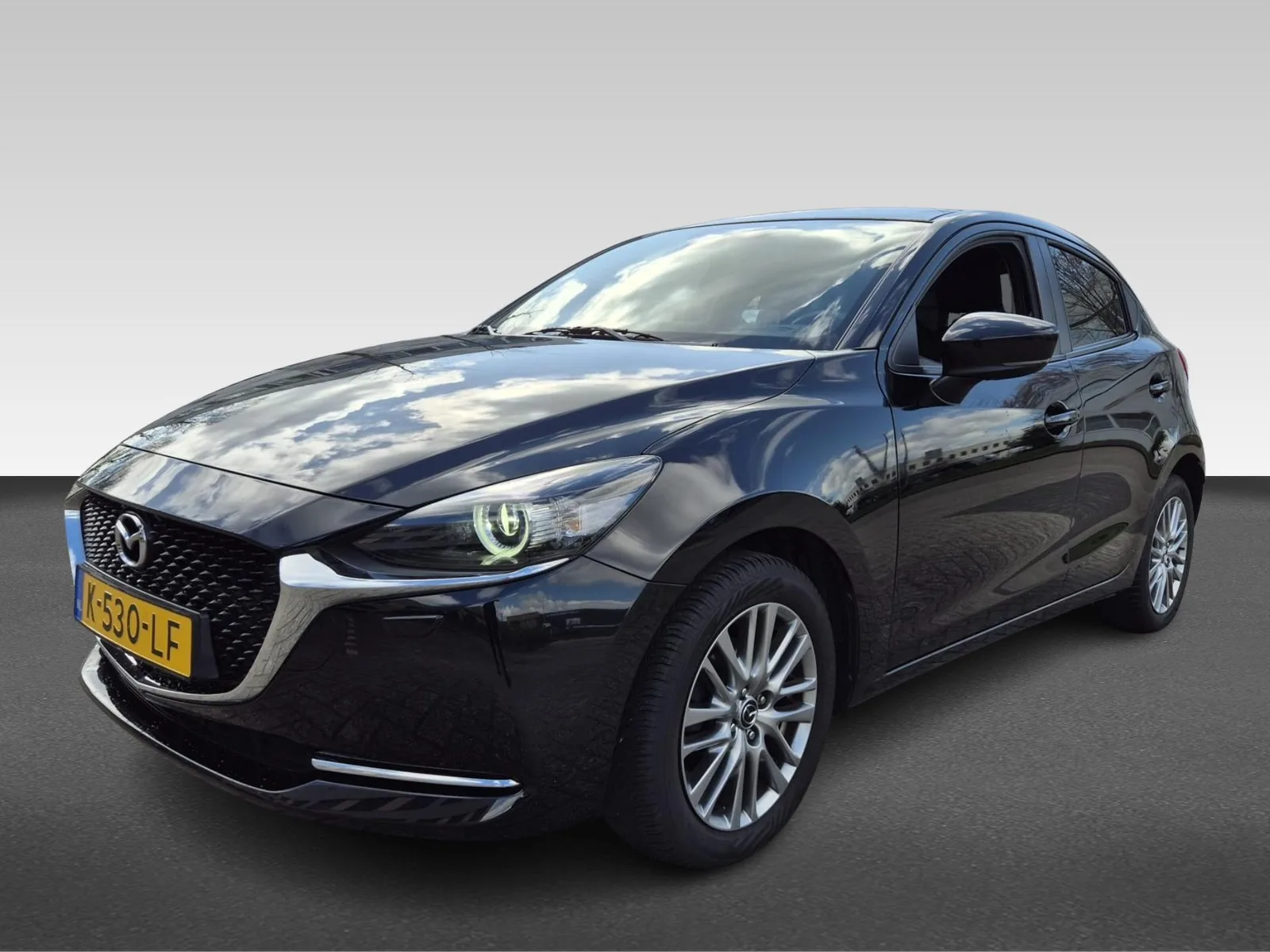 Mazda 2 (2021) — foto 1