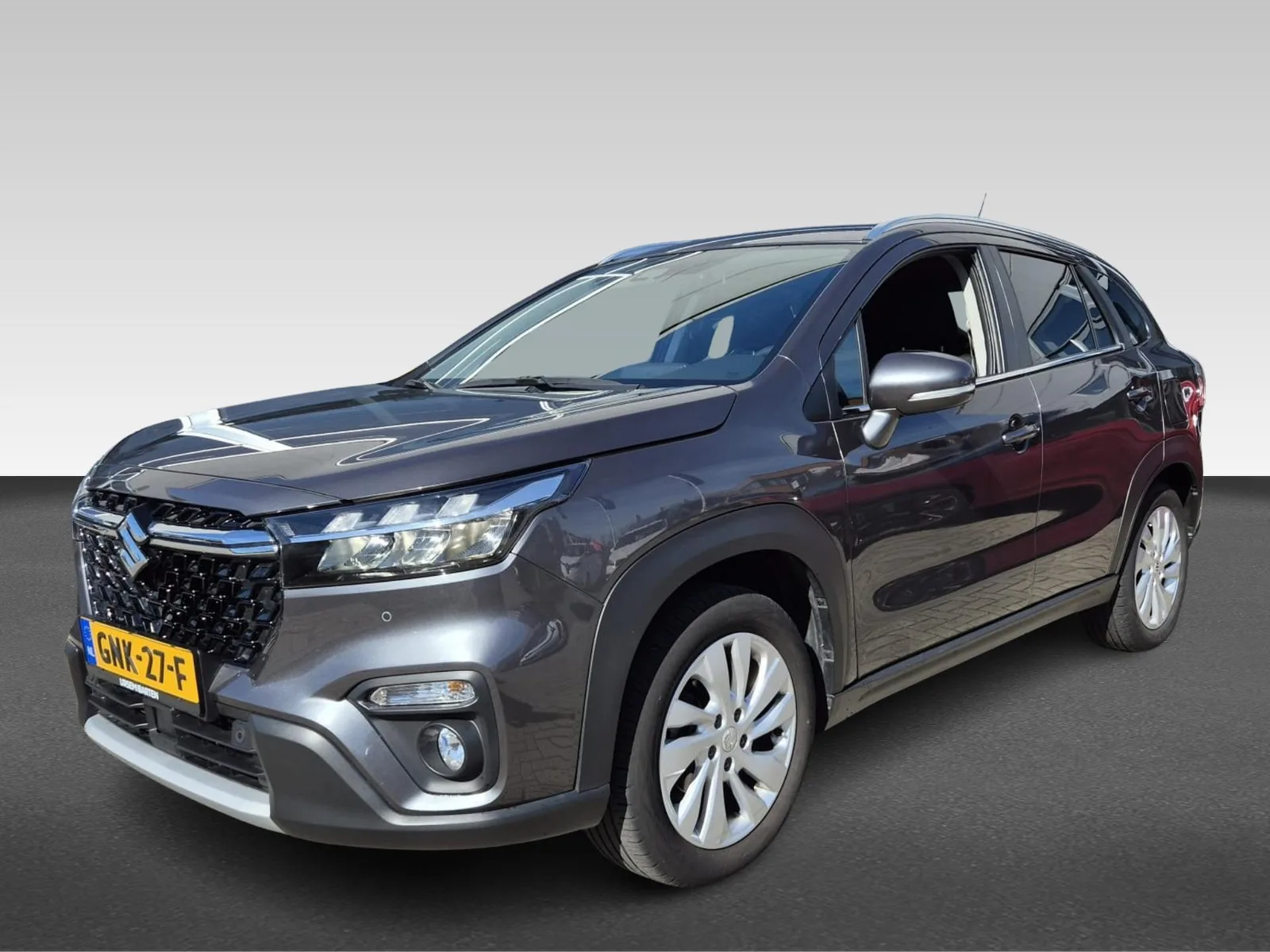 Suzuki S-Cross (2024) — foto 1