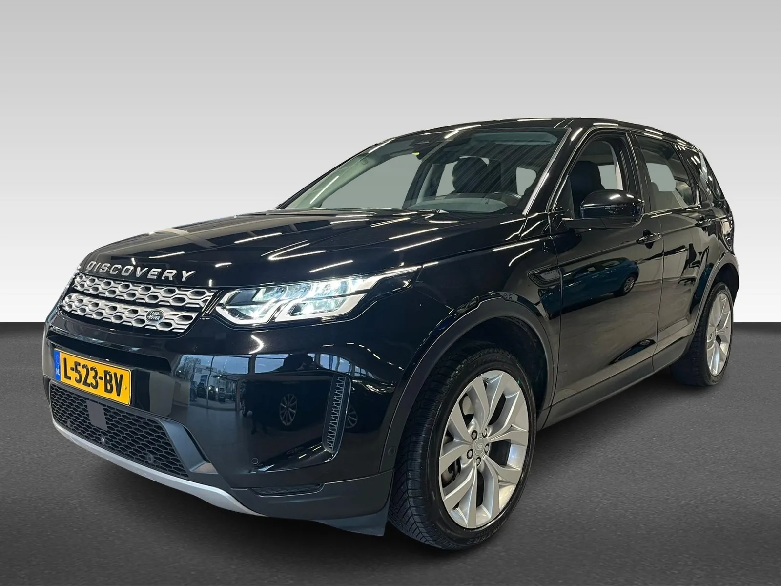 Land Rover Discovery Sport (2021) — foto 1