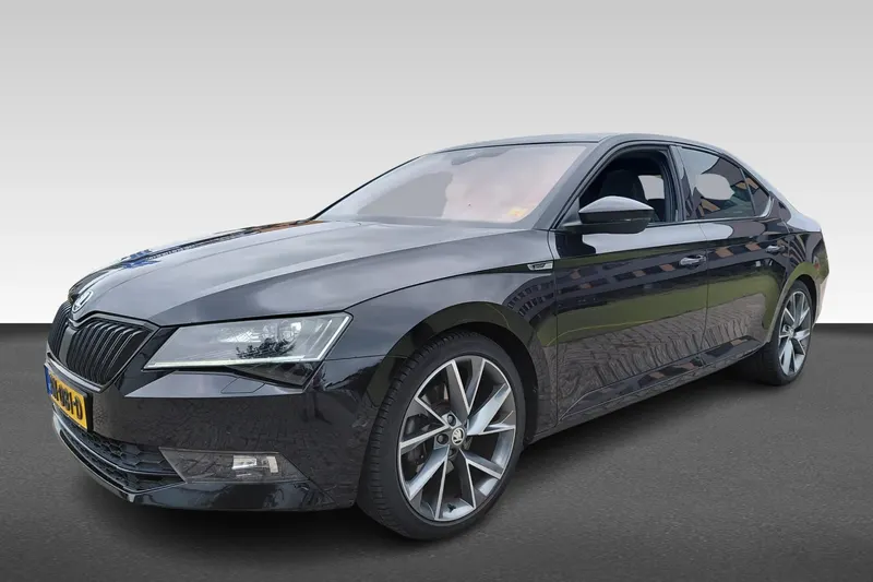 Škoda Superb (2018)