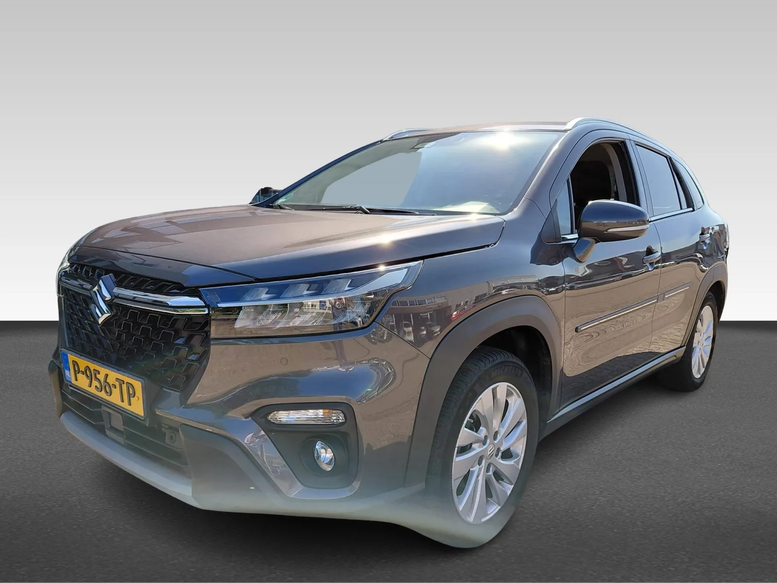 Suzuki S-Cross (2022) — foto 1