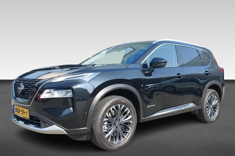Nissan X-Trail (2025)