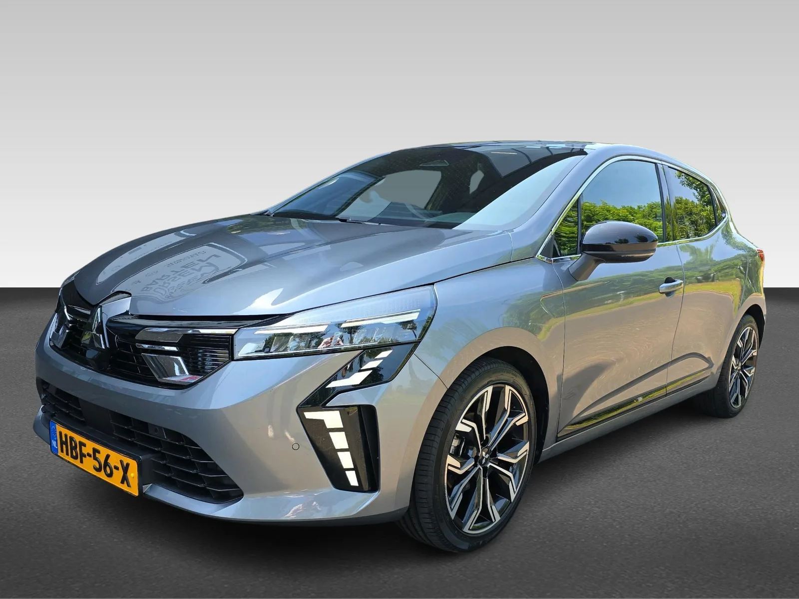 Mitsubishi Colt (2025) — foto 1