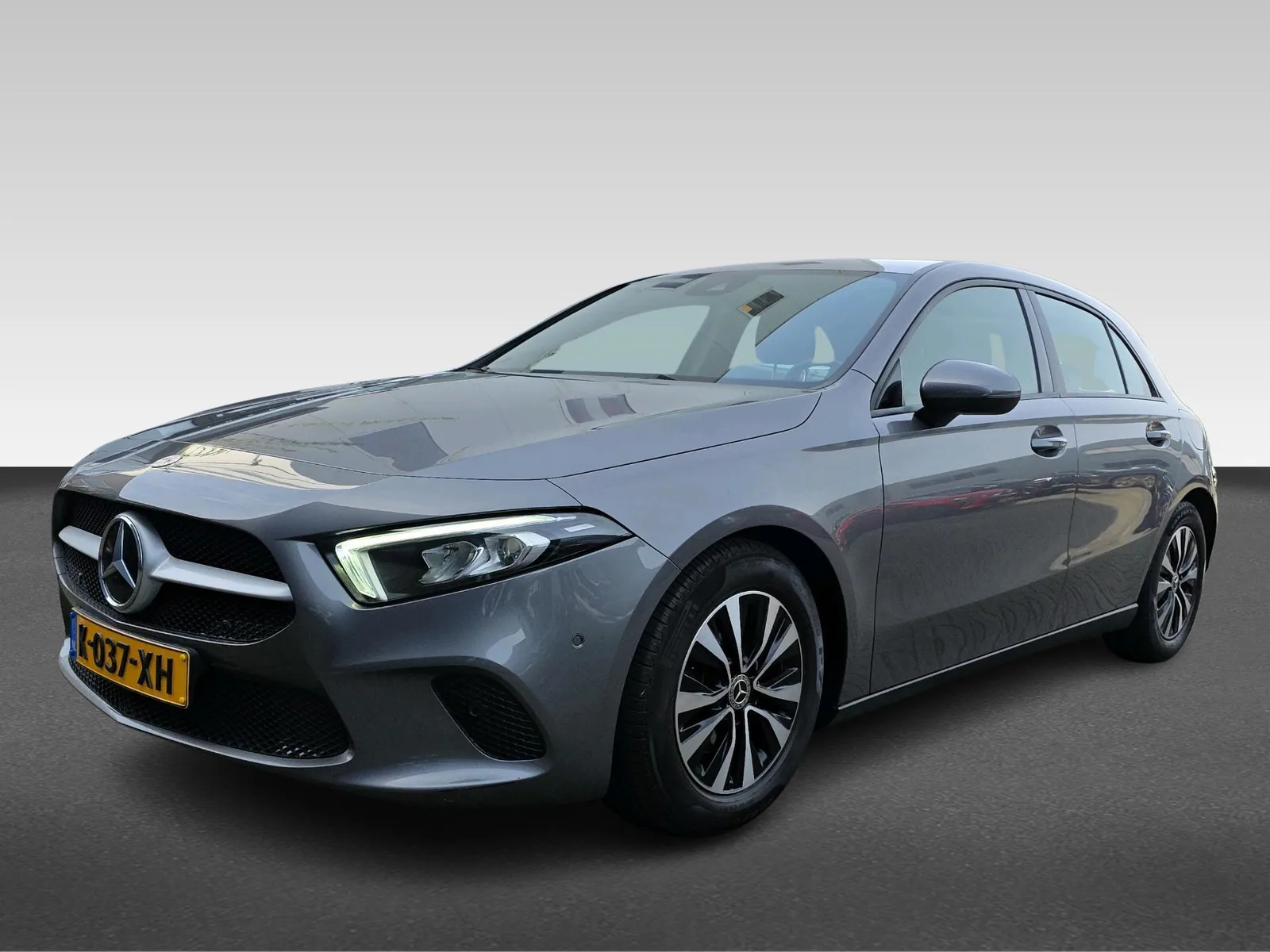 Mercedes-Benz A-Klasse (2021) — foto 1