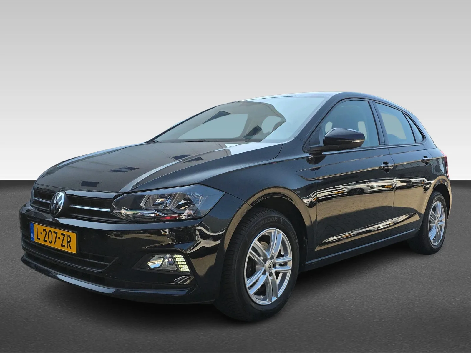 Volkswagen Polo (2021) — foto 1
