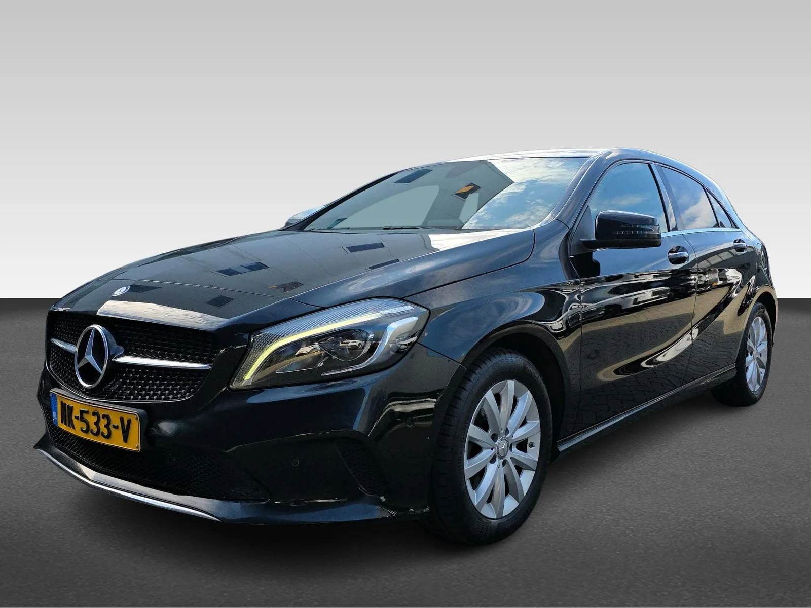 Mercedes-Benz A-Klasse (2017) — foto 1