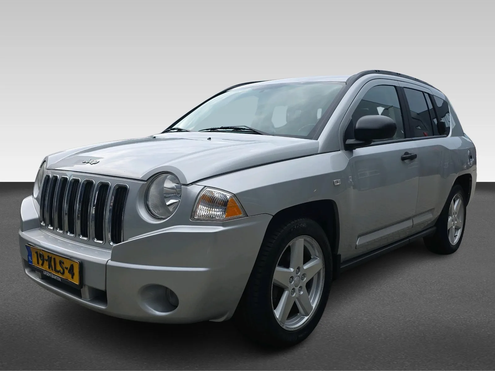 Jeep Compass (2010) — foto 1