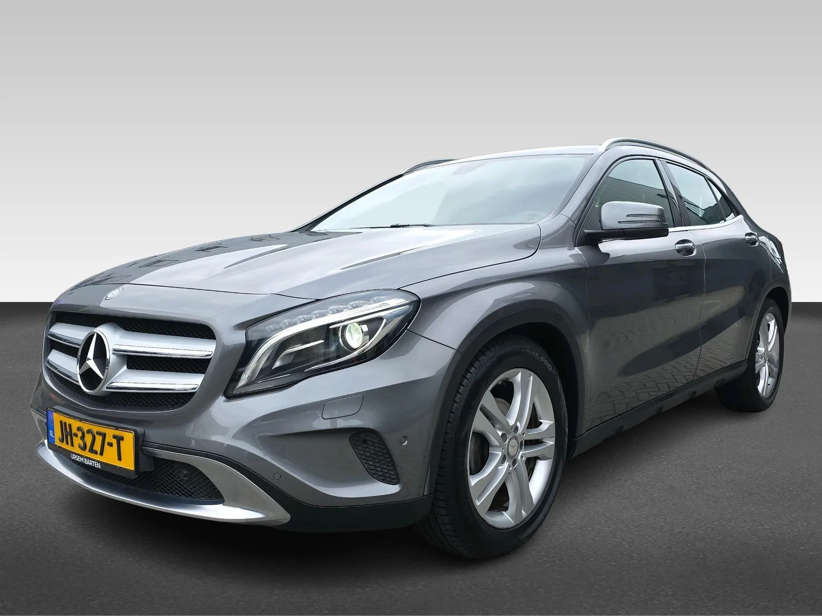 Mercedes-Benz GLA-Klasse (2015) — foto 1