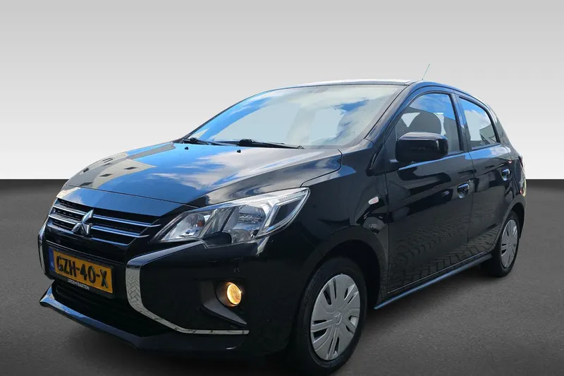 Mitsubishi Space Star (2025)