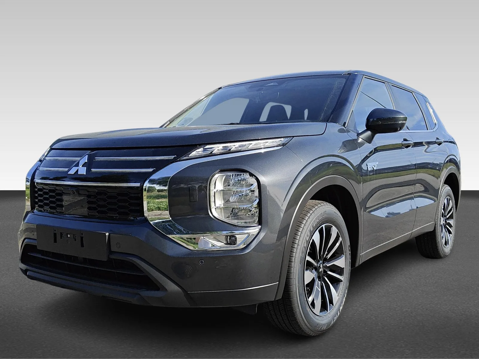 Mitsubishi Outlander (2026) — foto 1