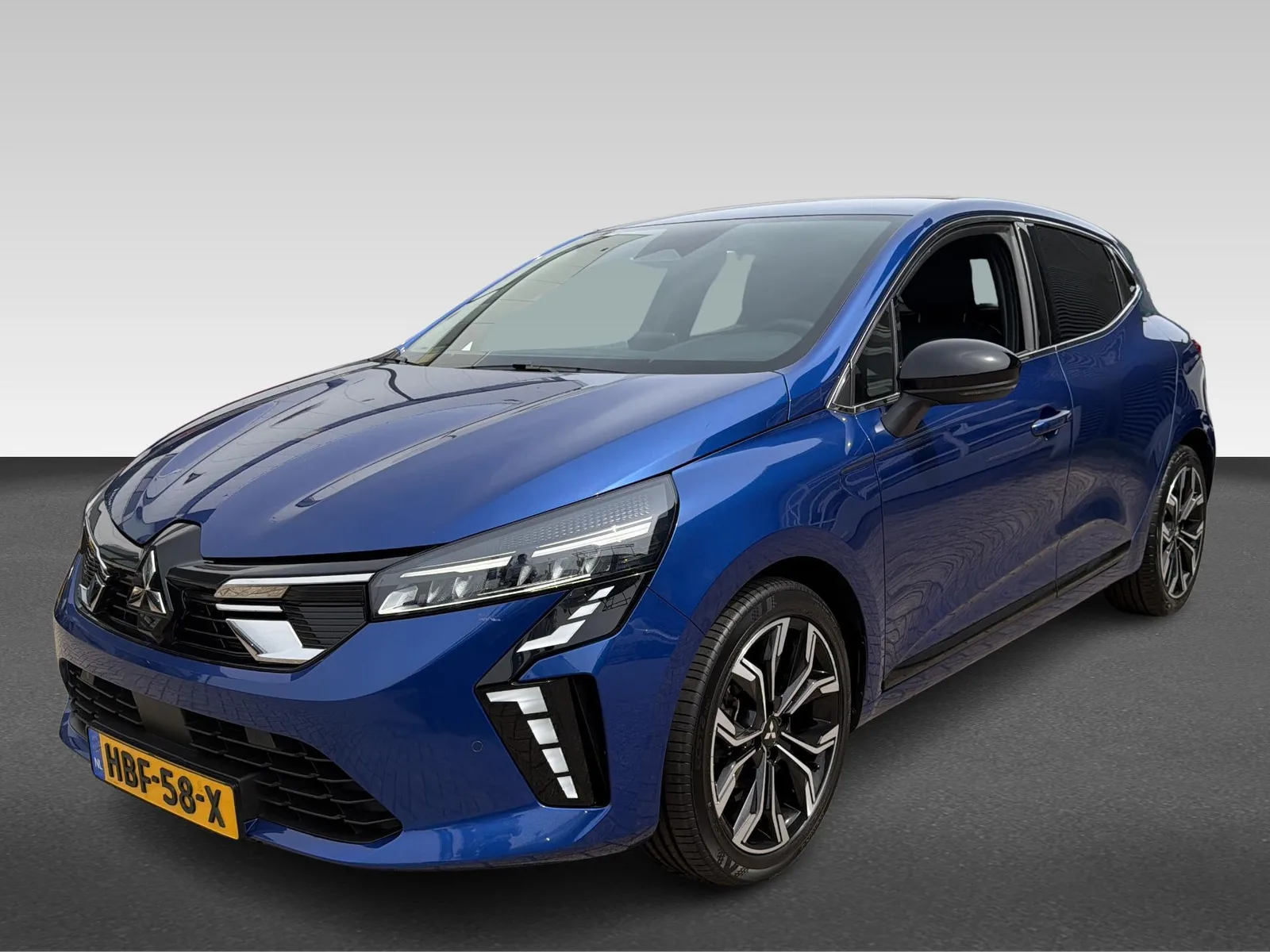 Mitsubishi Colt (2025) — foto 1