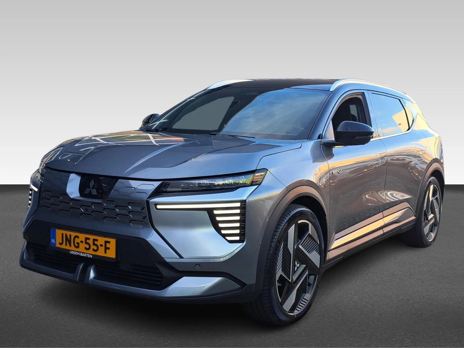 Mitsubishi Eclipse Cross (2025) — foto 1
