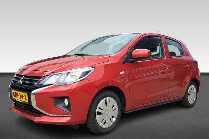 Mitsubishi Space Star (2025)