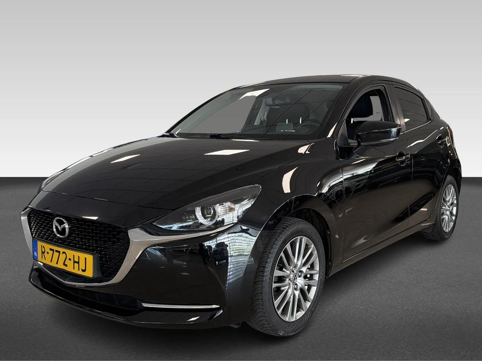 Mazda 2 (2022) — foto 1