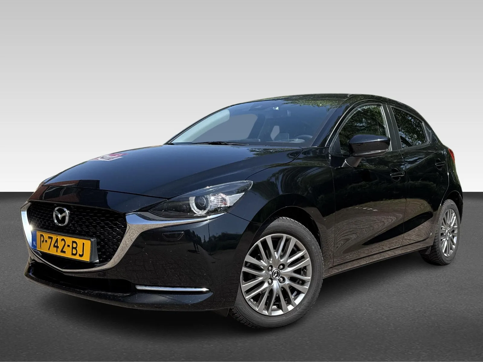 Mazda 2 (2021) — foto 1