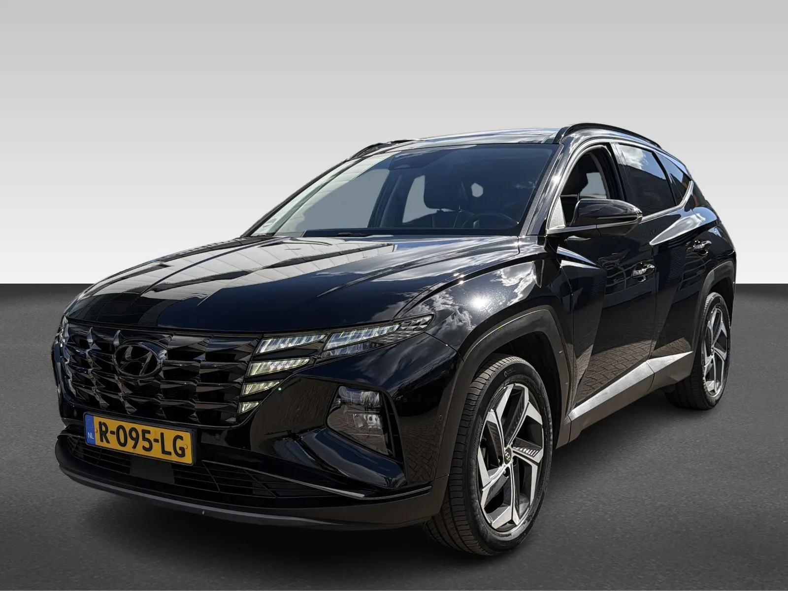 Hyundai Tucson (2022) — foto 1