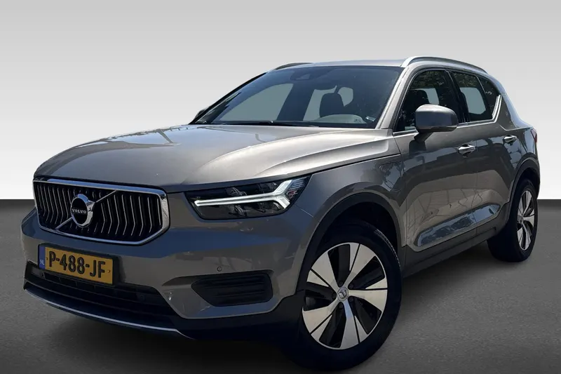 Volvo XC40 (2022)
