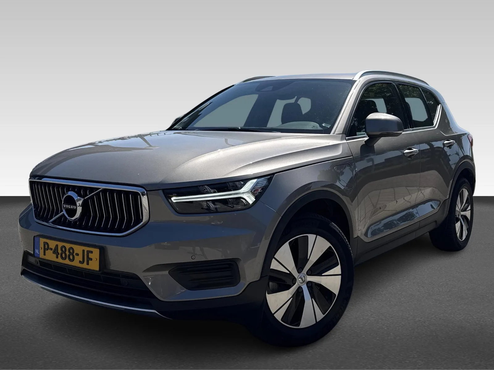 Volvo XC40 (2022) — foto 1
