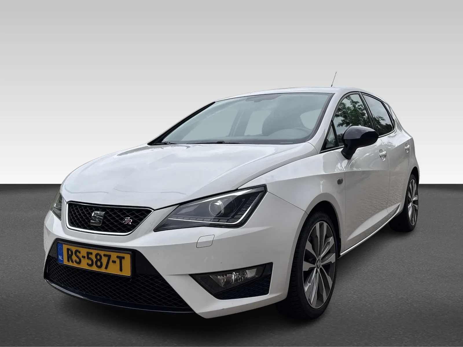 SEAT Ibiza (2017) — foto 1