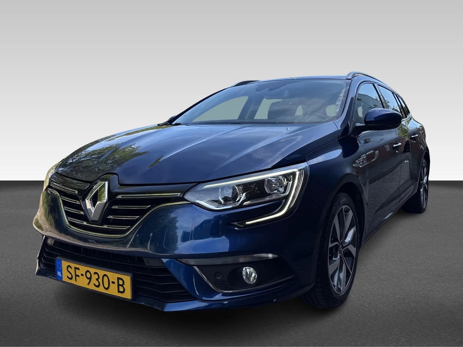 Renault Mégane (2018) — foto 1