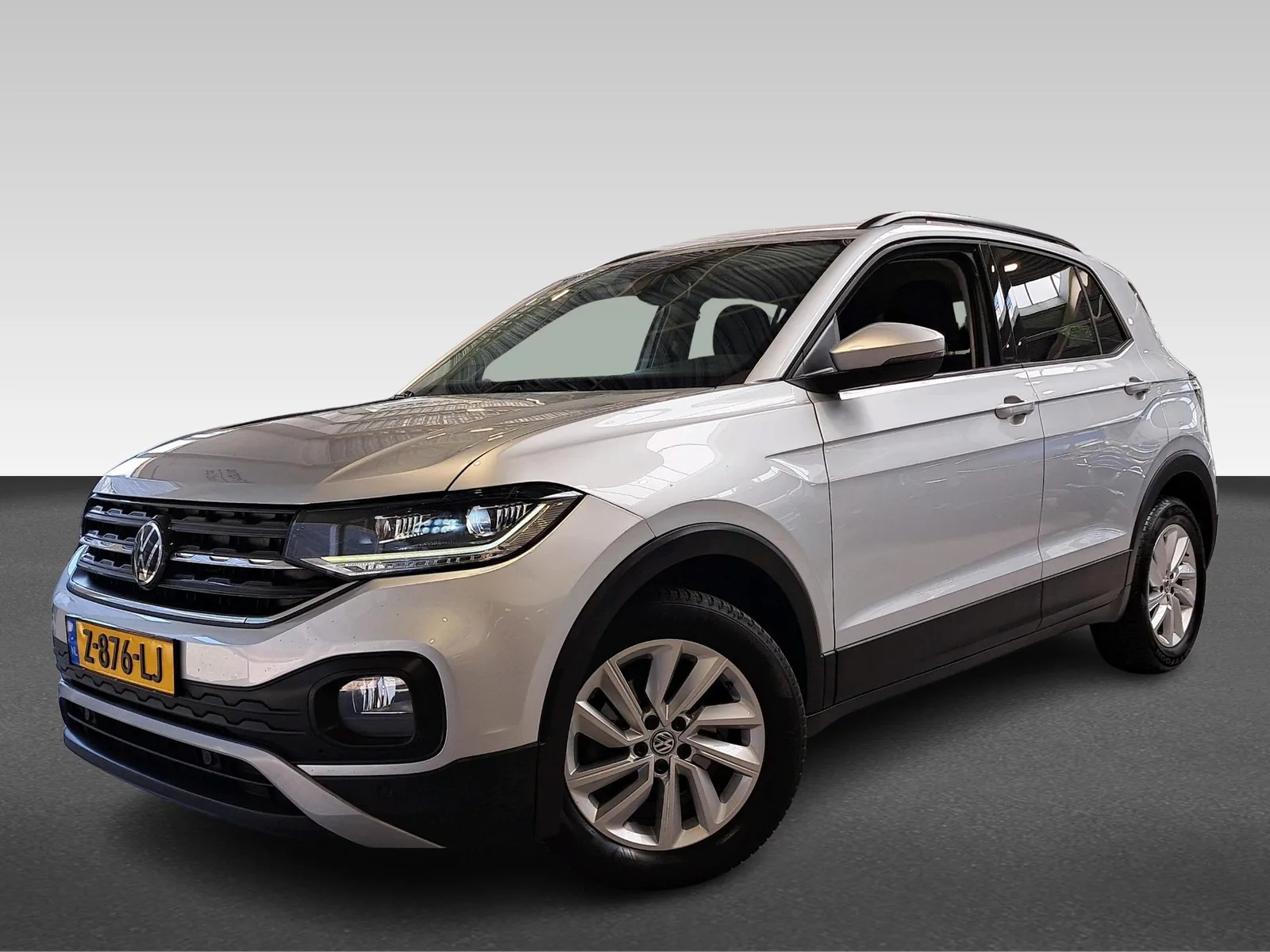 Volkswagen T-Cross (2020) — foto 1