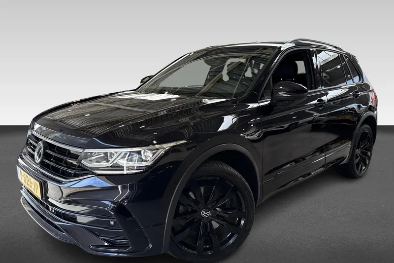 Volkswagen Tiguan (2022)