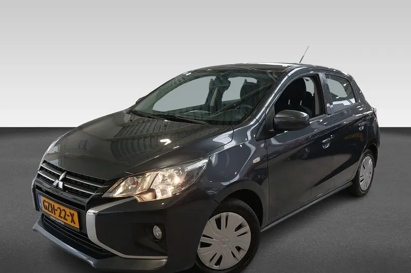 Mitsubishi Space Star (2025)