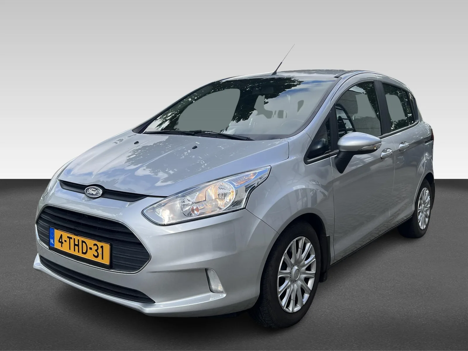 Ford B-Max (2014) — foto 1