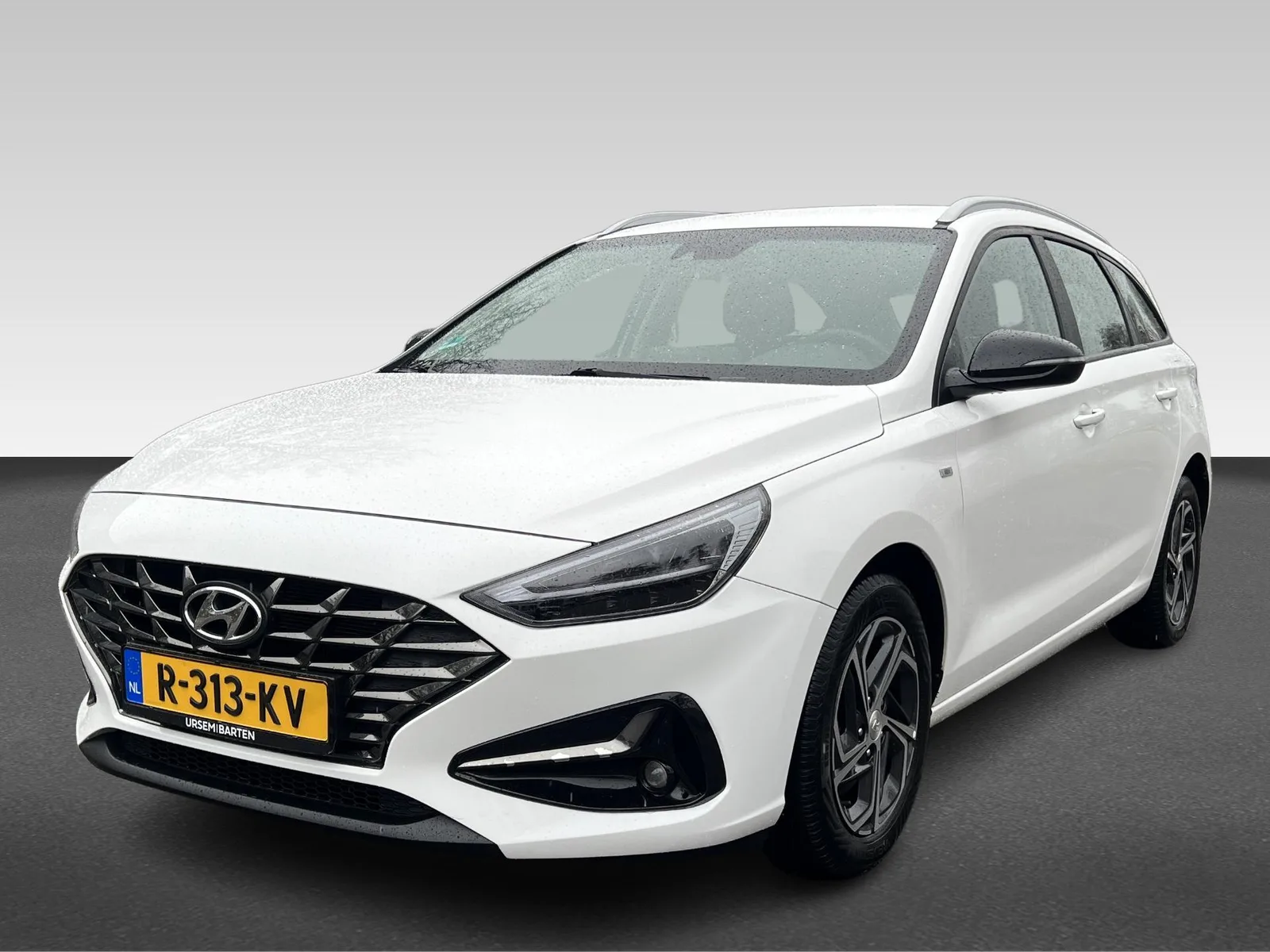 Hyundai i30 (2022) — foto 1