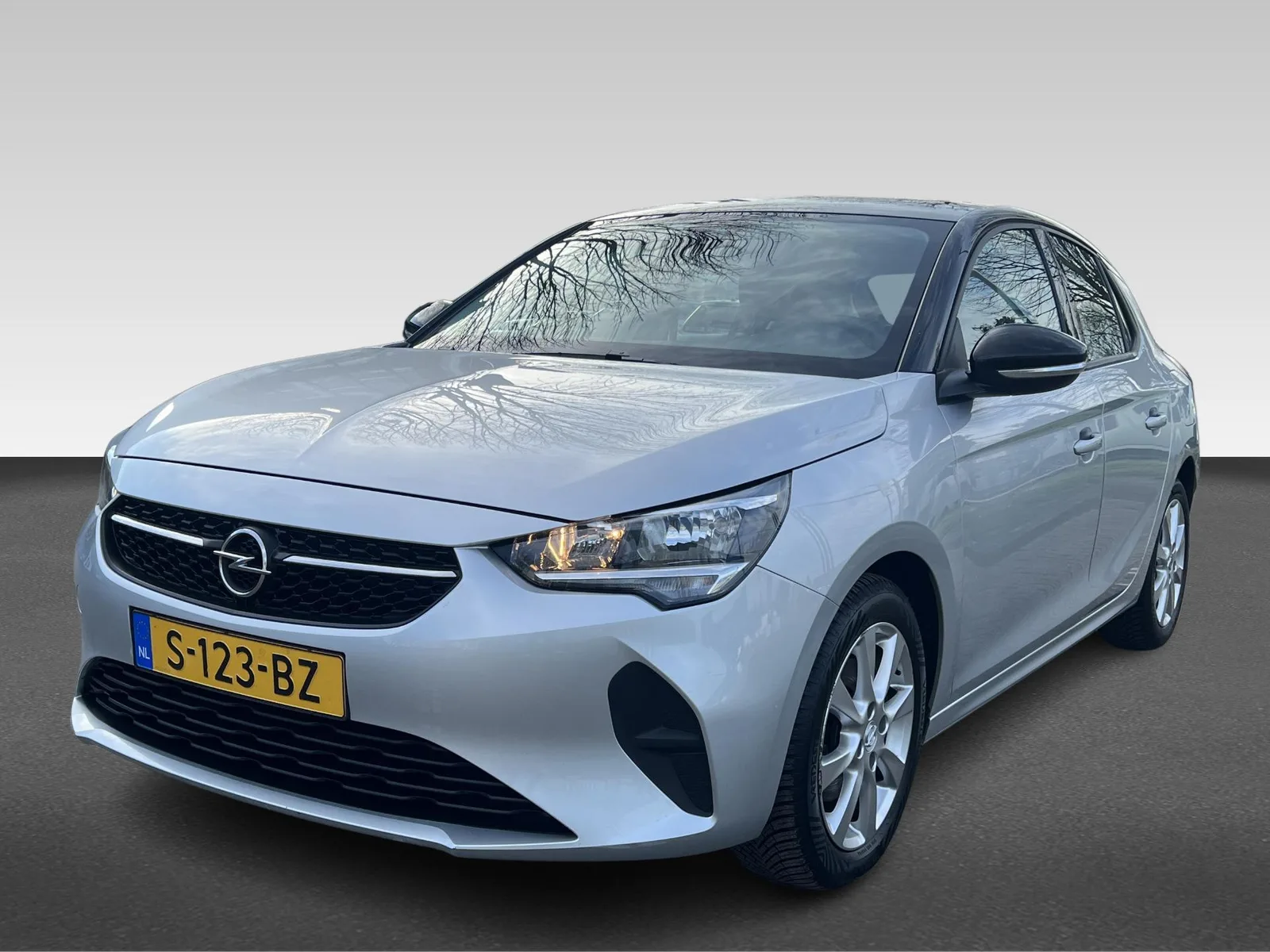 Opel Corsa (2023) — foto 1