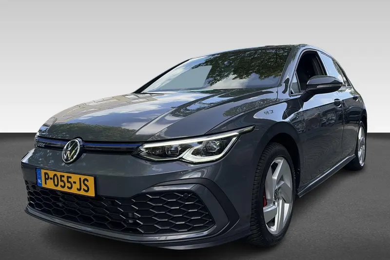 Volkswagen Golf (2021)