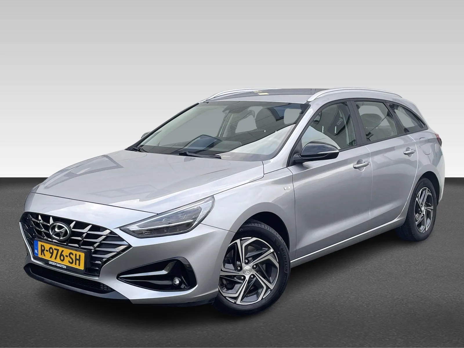 Hyundai i30 (2022) — foto 1