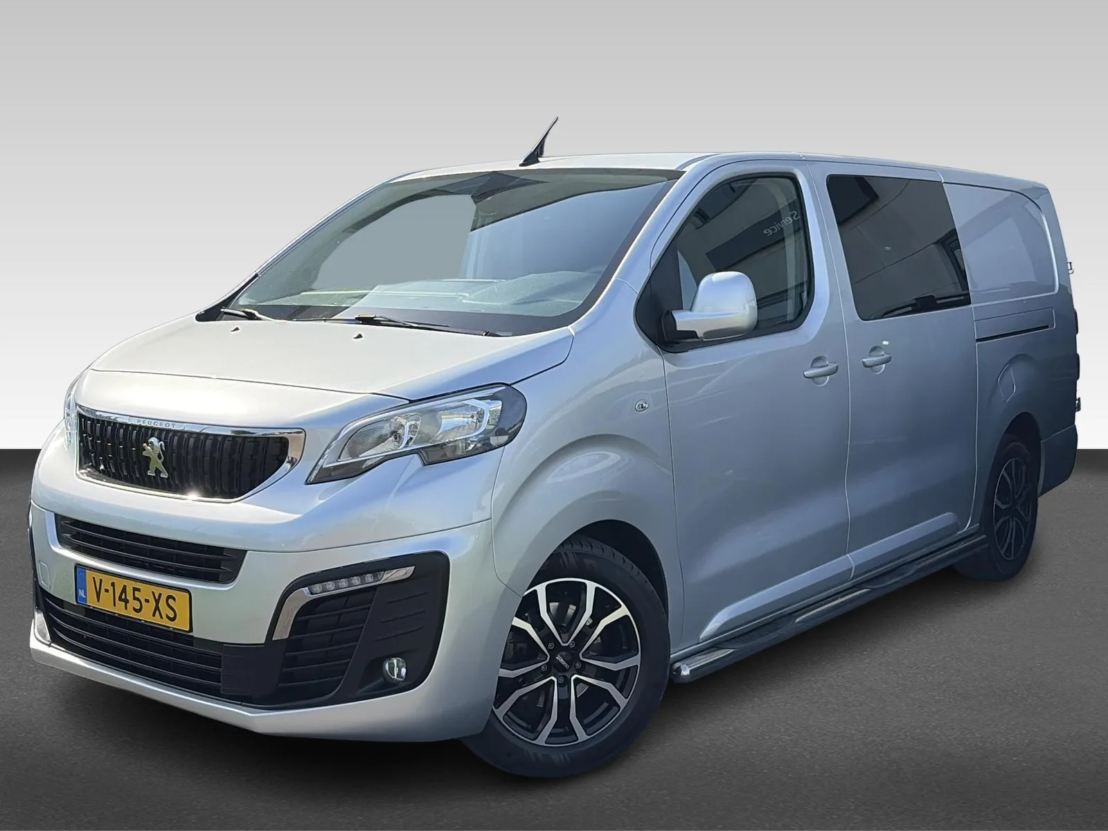 Peugeot Expert (2019) — foto 1