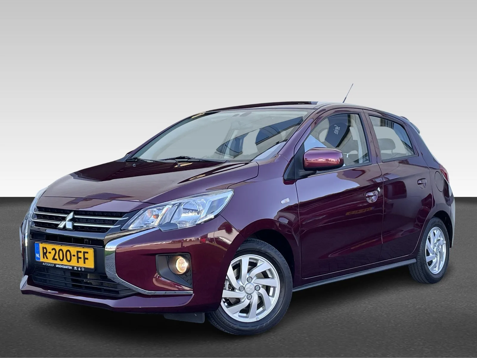 Mitsubishi Space Star (2022) — foto 1