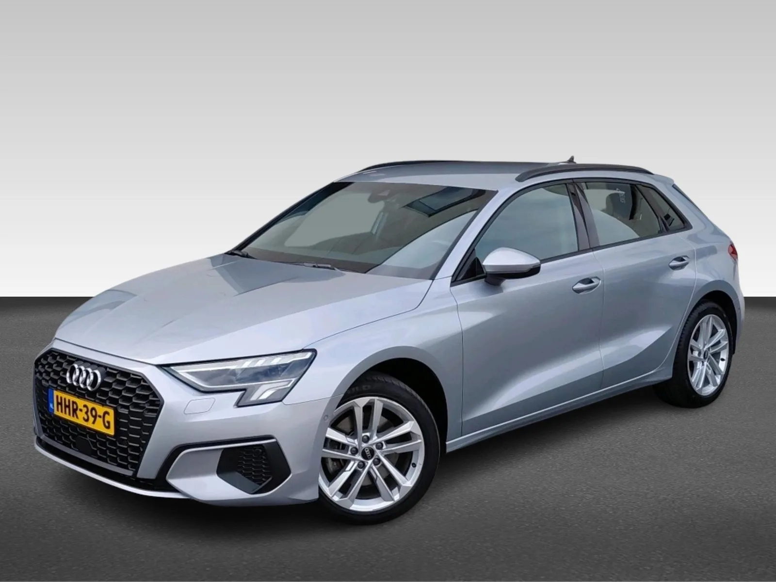 Audi A3 (2021) — foto 1