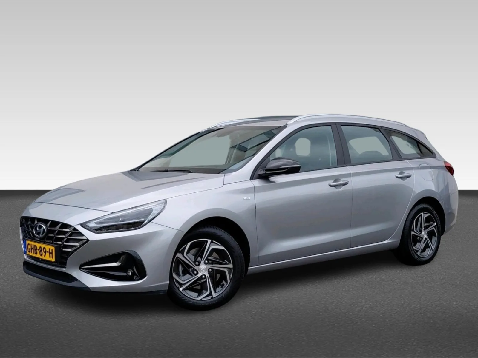 Hyundai i30 (2024) — foto 1