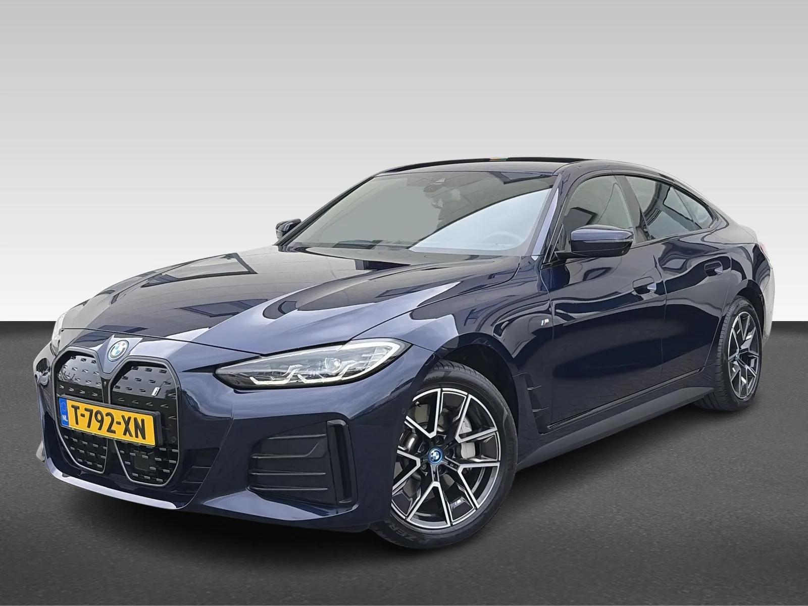 BMW i4 (2023) — foto 1