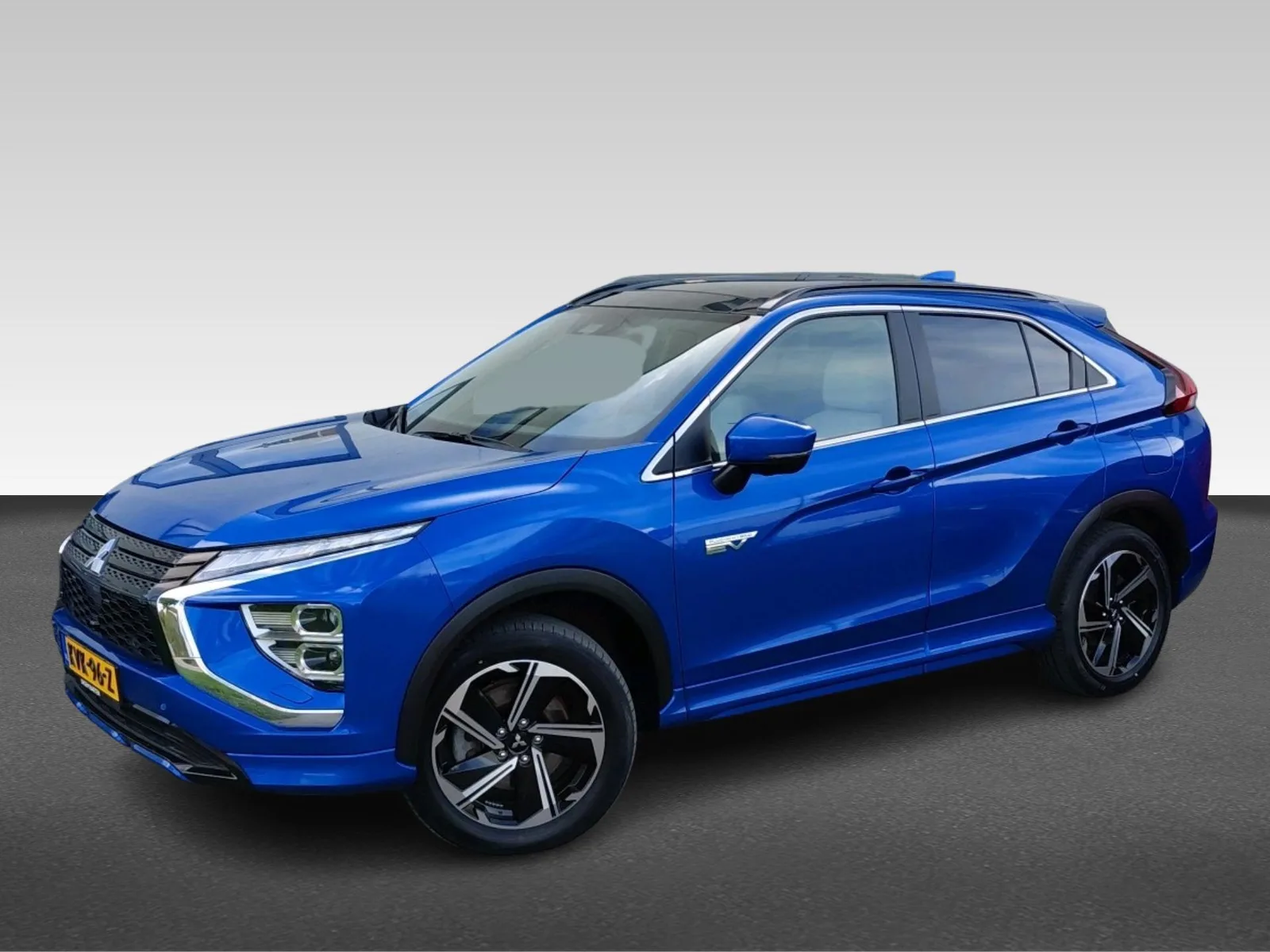 Mitsubishi Eclipse Cross (2022) — foto 1