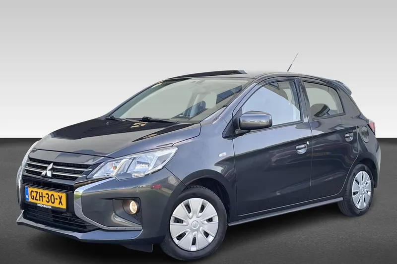 Mitsubishi Space Star (2025)