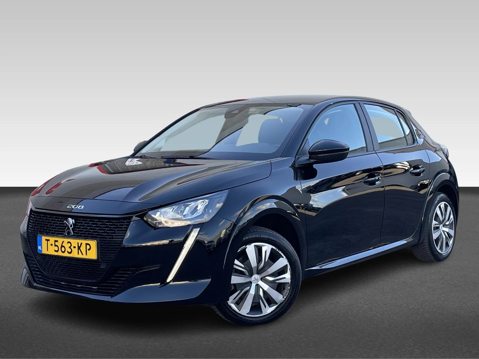 Peugeot e-208 (2023) — foto 1