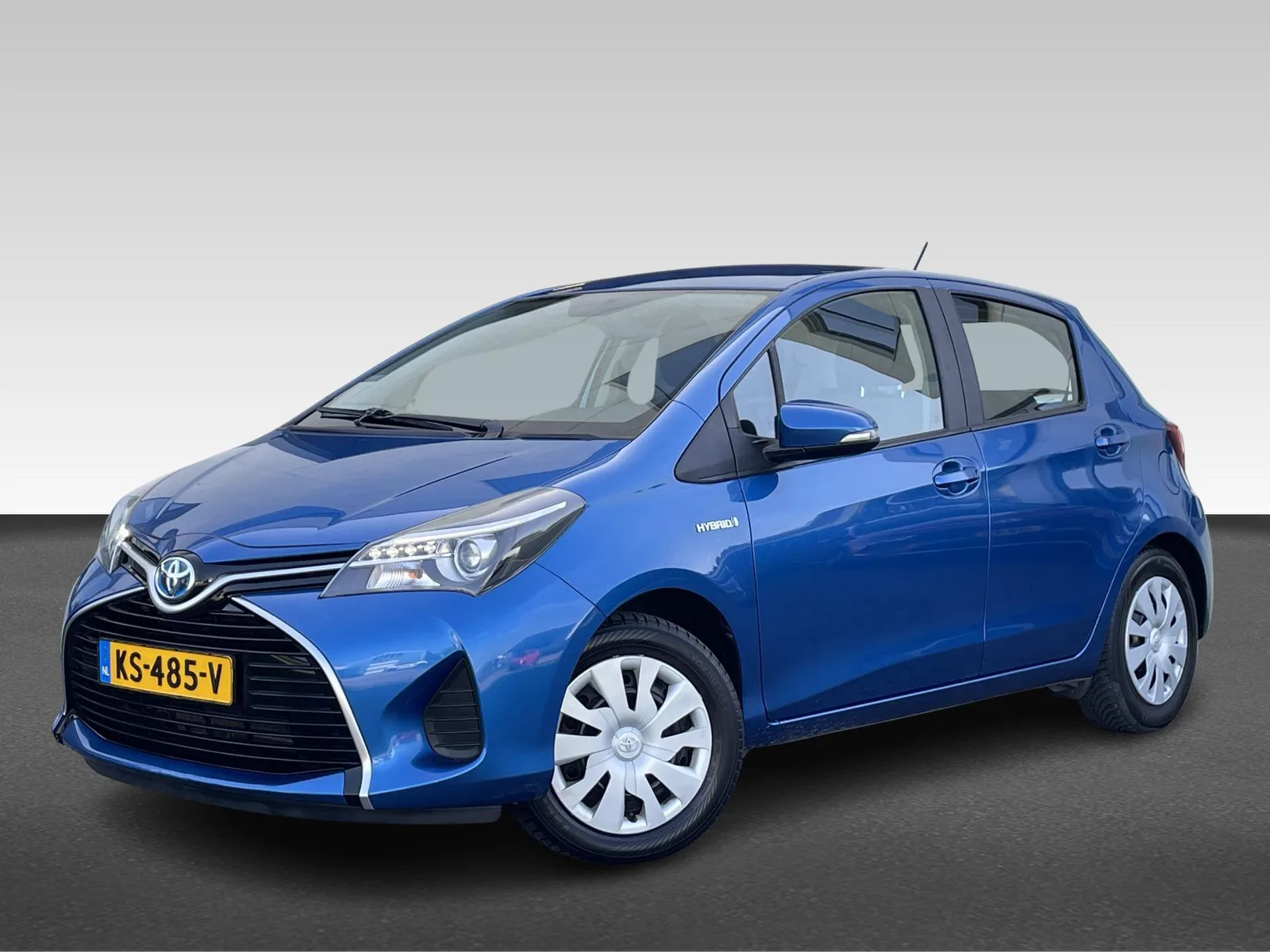 Toyota Yaris (2016) — foto 1