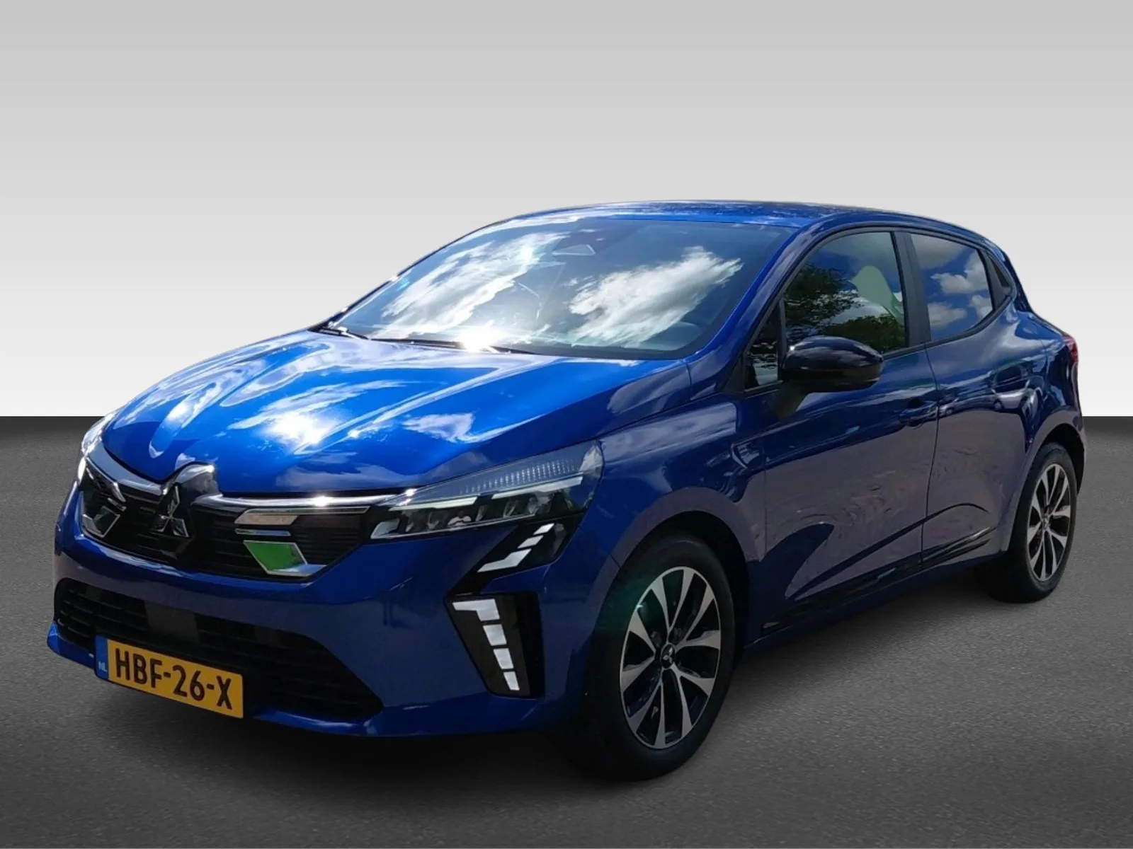 Mitsubishi Colt (2025) — foto 1