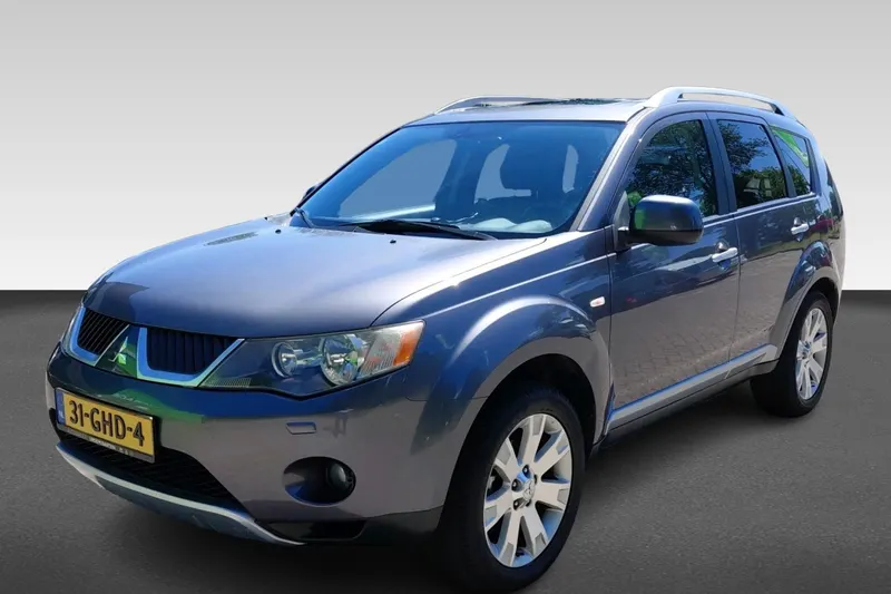 Mitsubishi Outlander (2008)