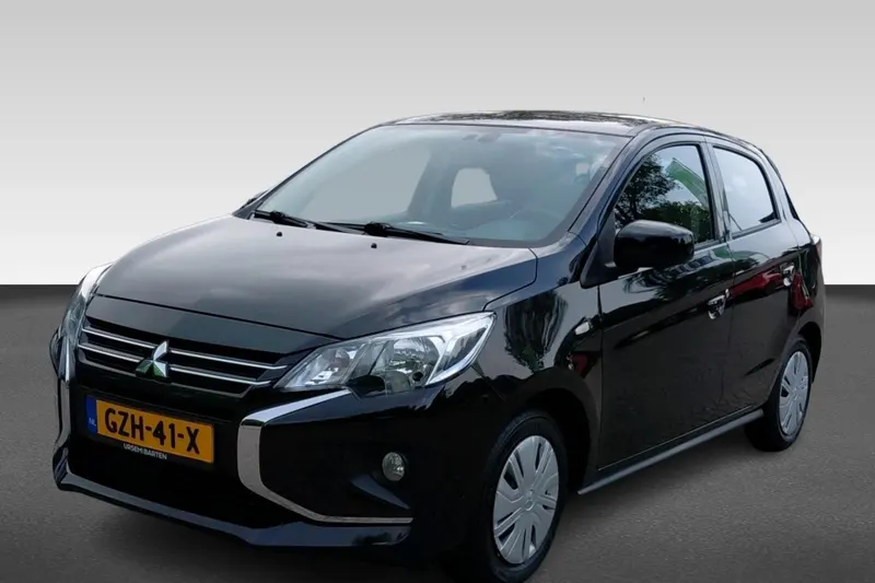 Mitsubishi Space Star (2025)
