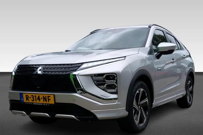Mitsubishi Eclipse Cross (2022)