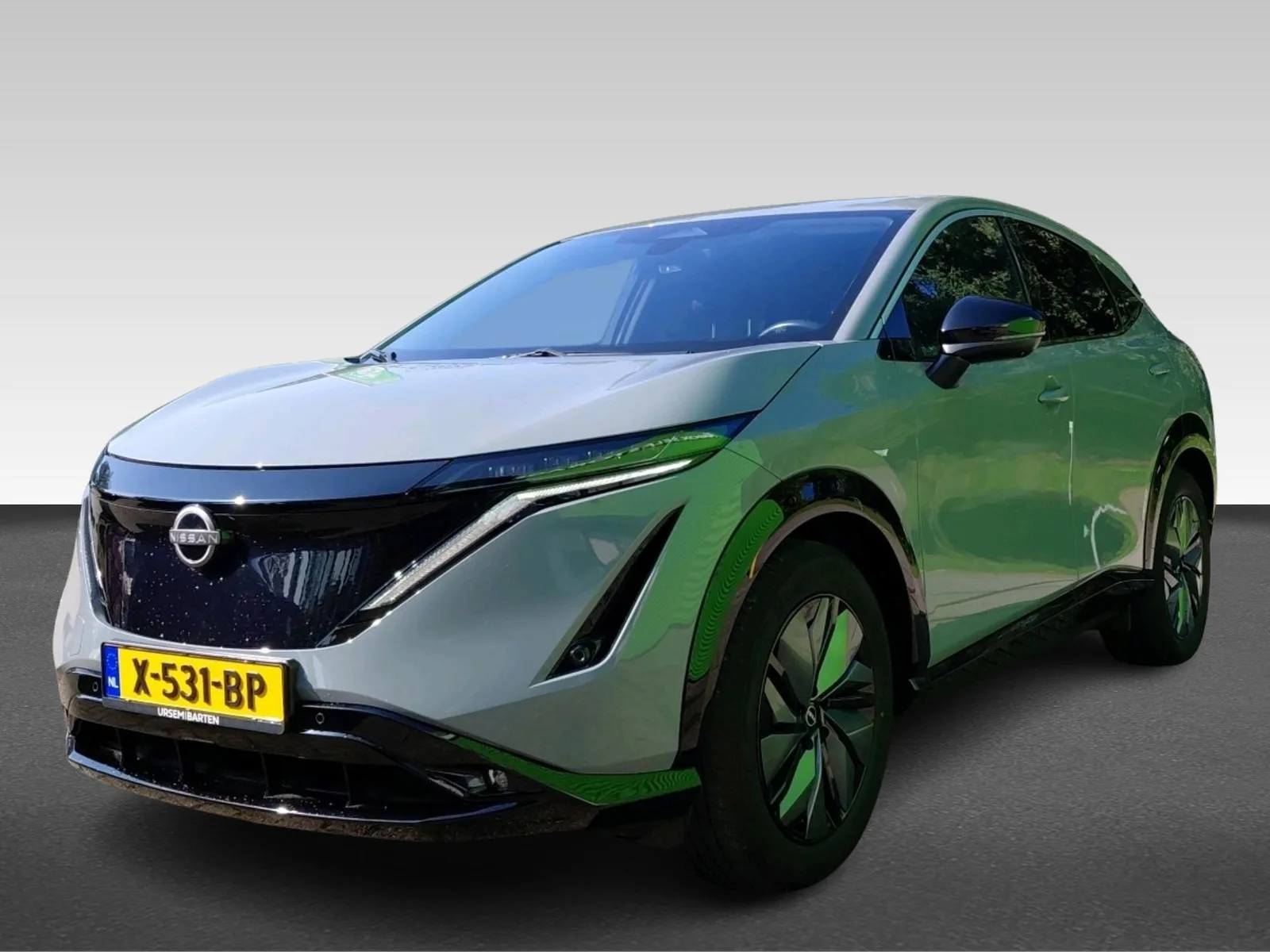Nissan Ariya (2023) — foto 1