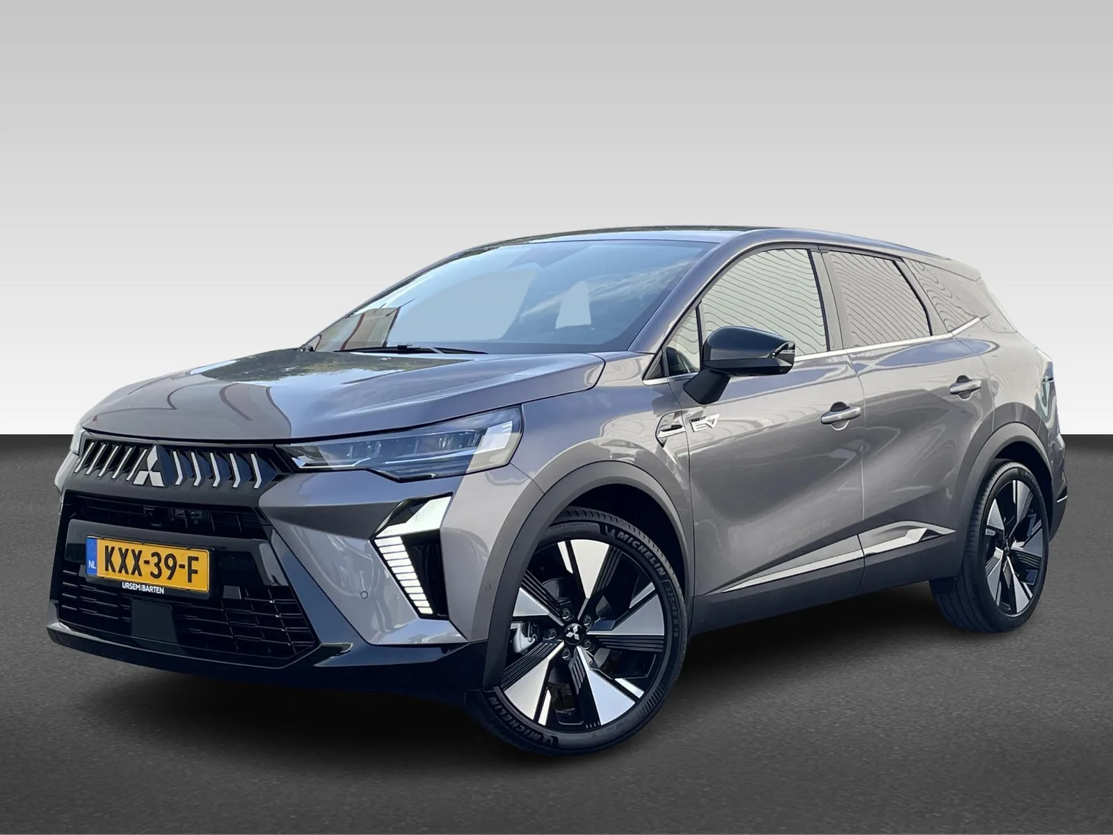 Mitsubishi Grandis (2026) — foto 1