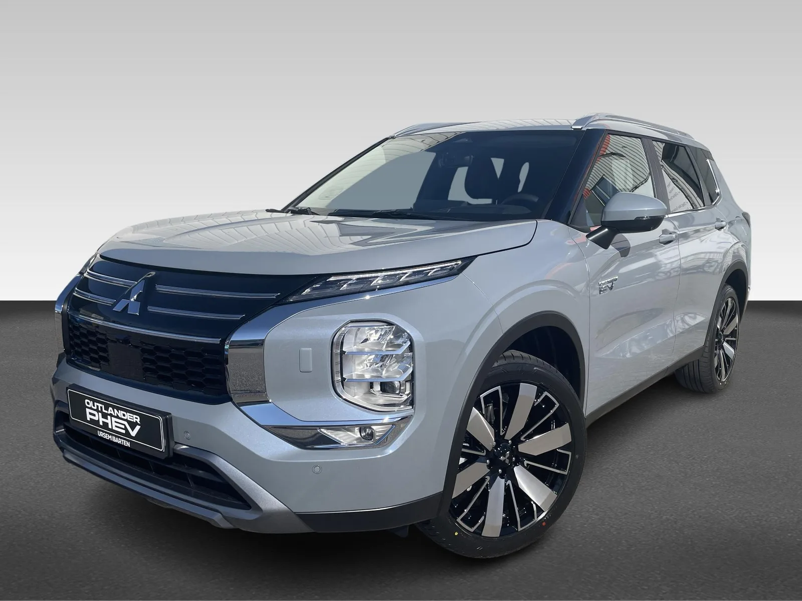 Mitsubishi Outlander (2026) — foto 1