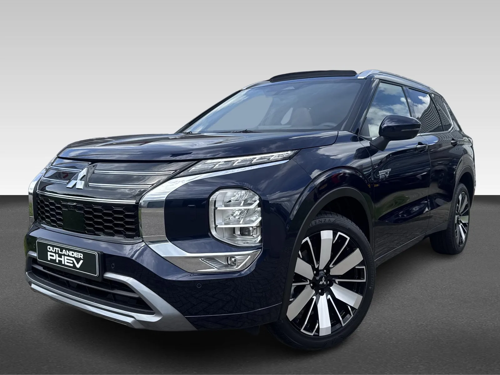 Mitsubishi Outlander (2026) — foto 1
