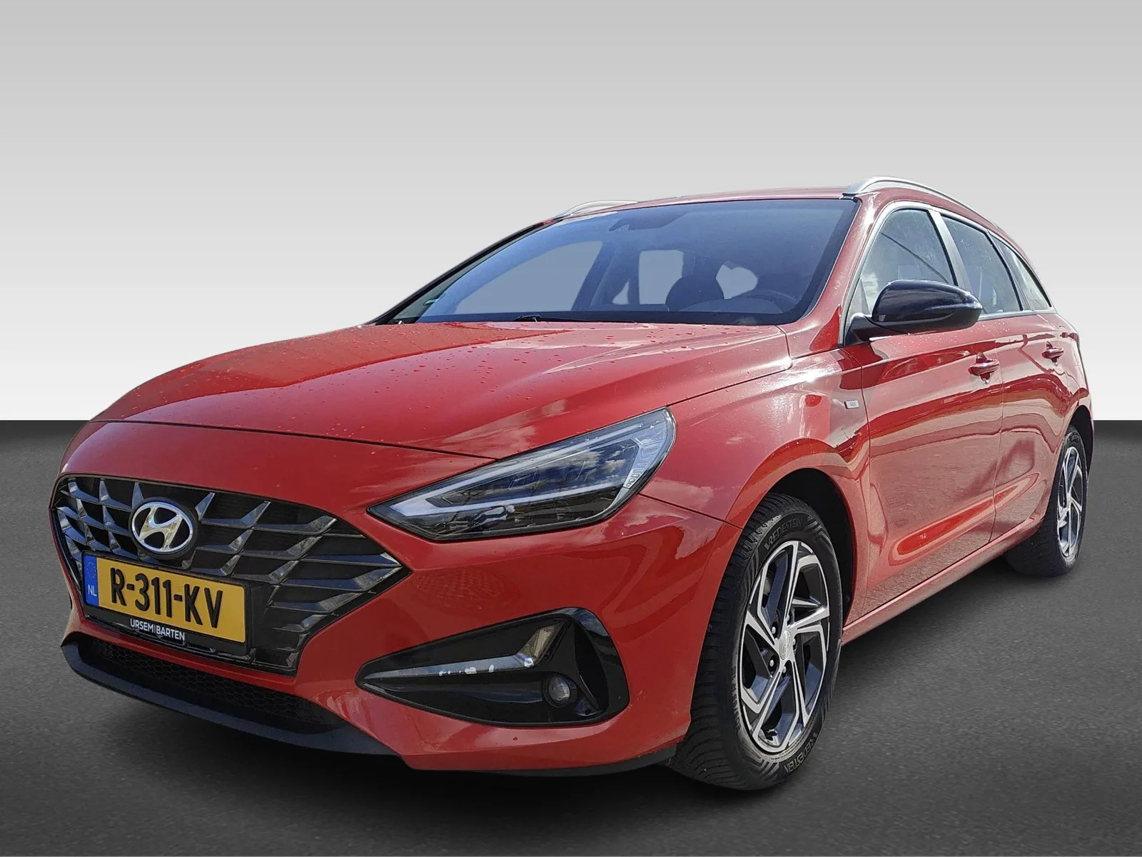 Hyundai i30 (2022) — foto 1